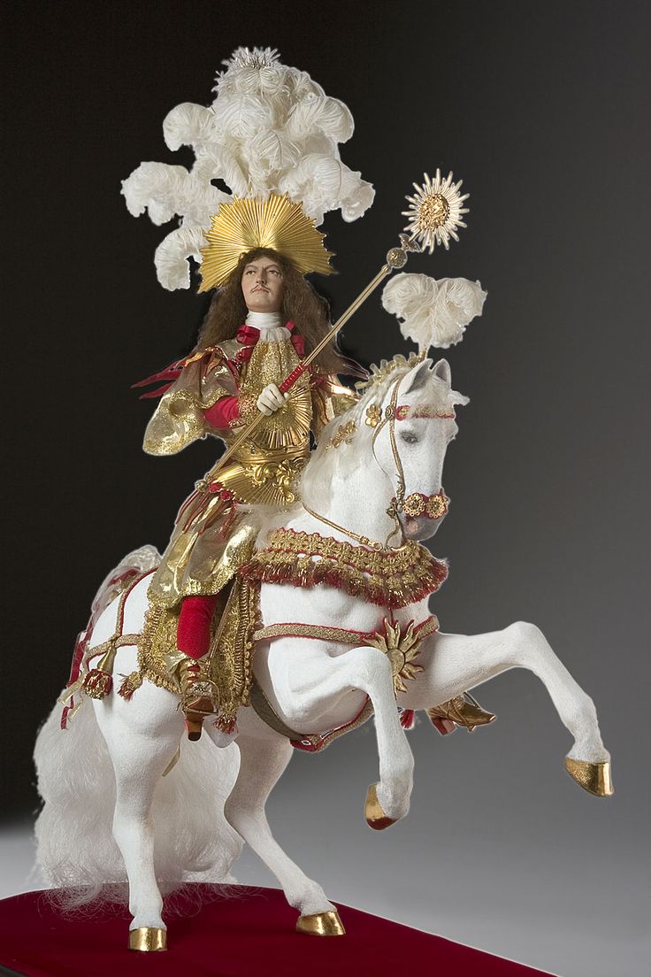 9c8e569d4592834da98cf7c47571f5fd--louis-xiv-fashion-dolls.jpg
